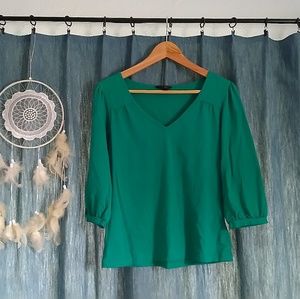 💚 Emerald Green 3/4 Sleeve Shirt